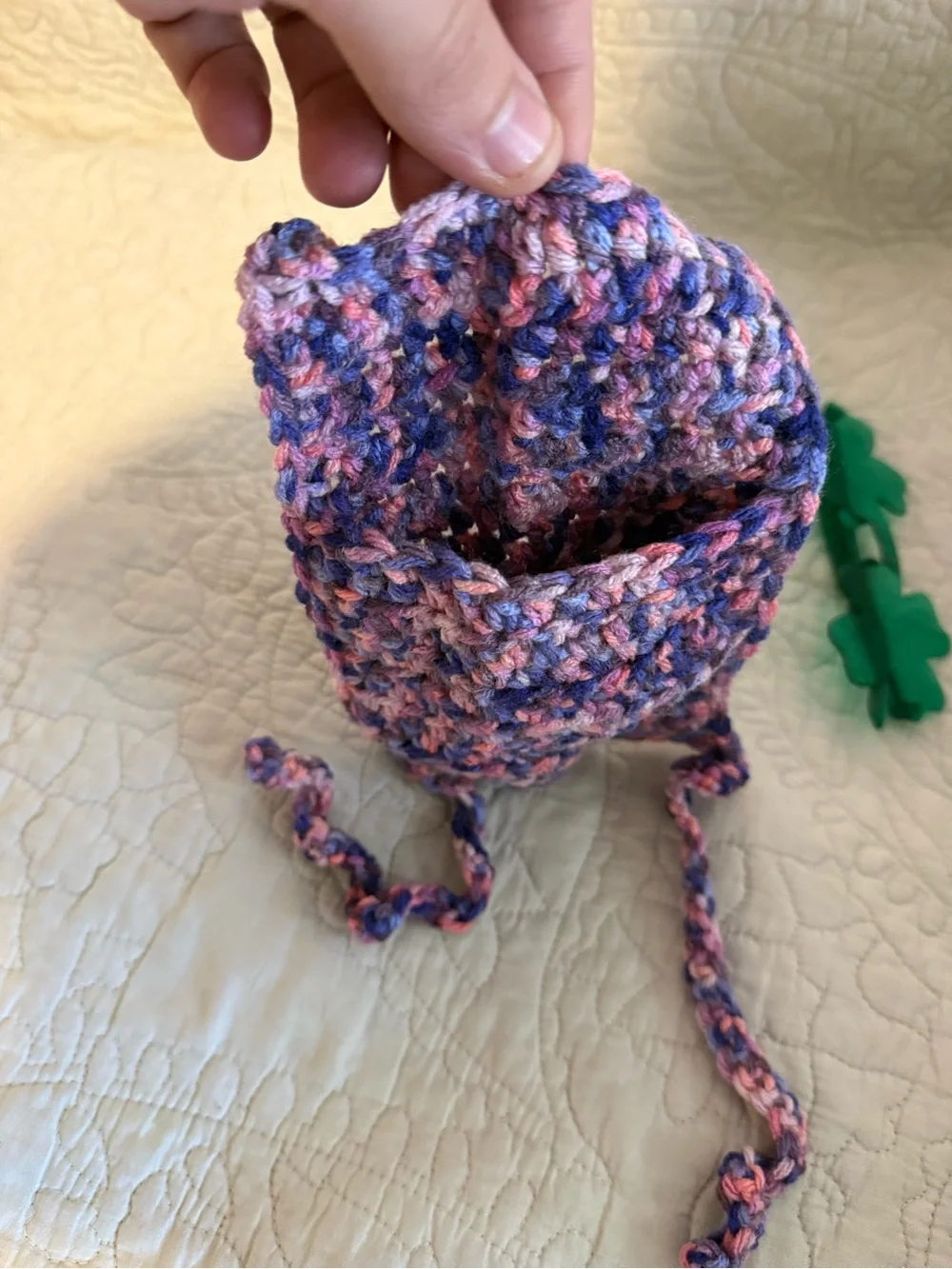 BRAND NEW Handmade (by me) crochet car accessory (sun visor pocket)